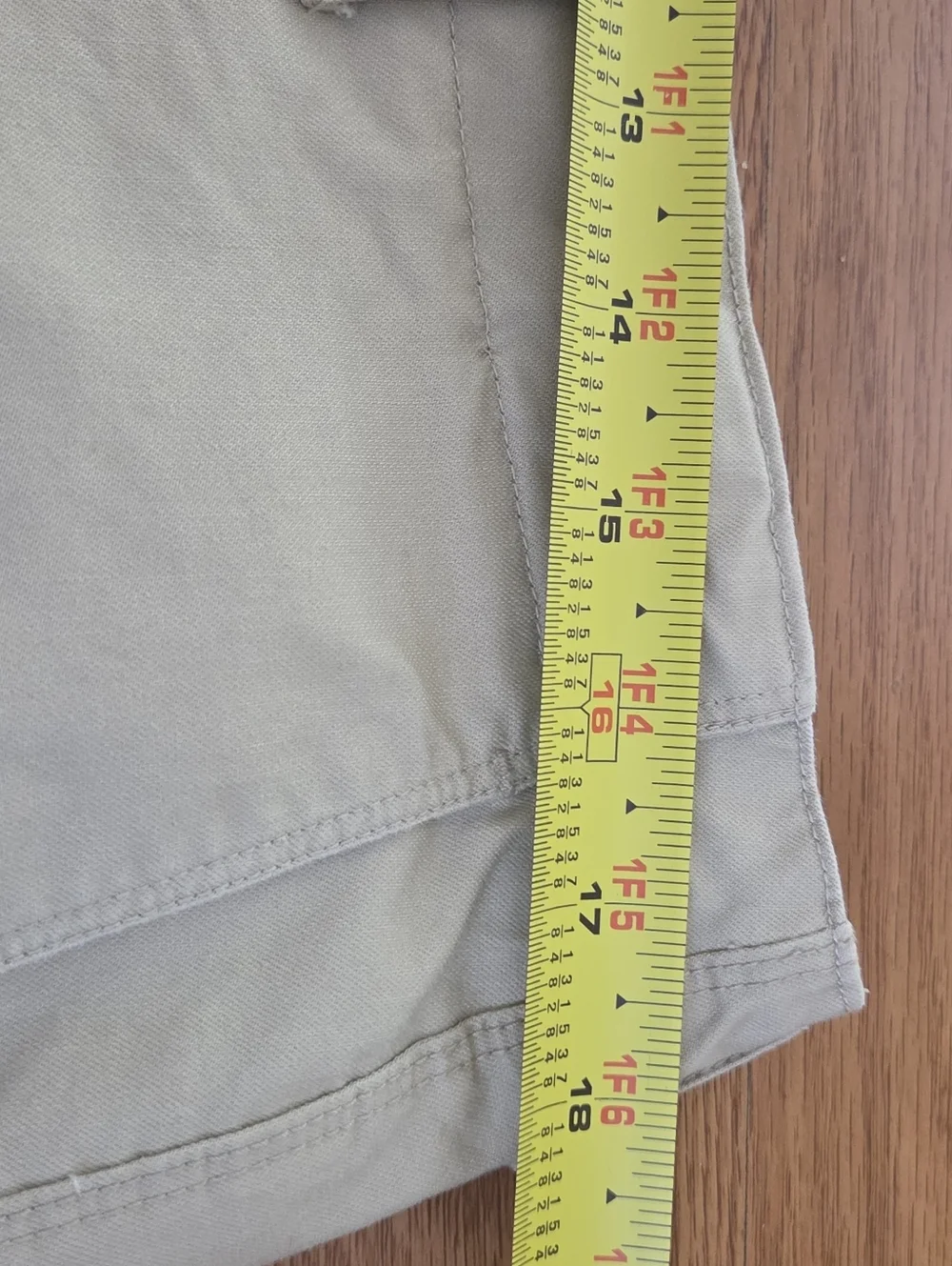 Kahala Men's Hawaiian Shorts Size 33 Beige Hiking Chino Pleated Beach 8in Inseam
